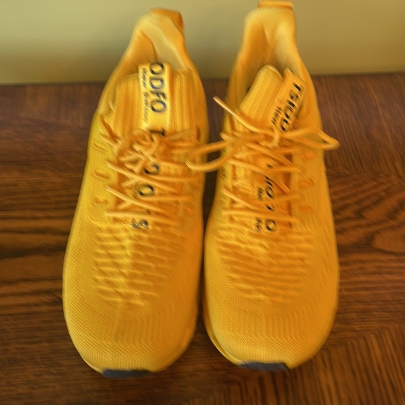 Athletic Shoes Breathable Running Shoes Non-Slip Fashion Sneakers - Picture 5 of 10